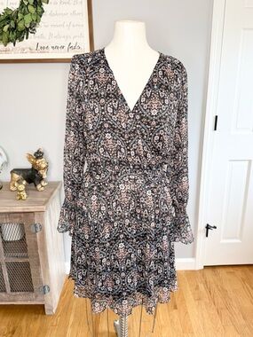 LC Lauren Conrad Black and Blush Floral Long-Sleeve V-Neck Tiered Dress